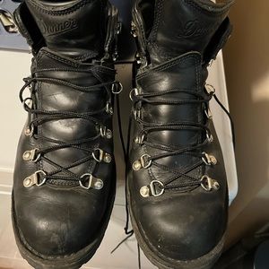 Danner Mountain Pass 10.5 EE